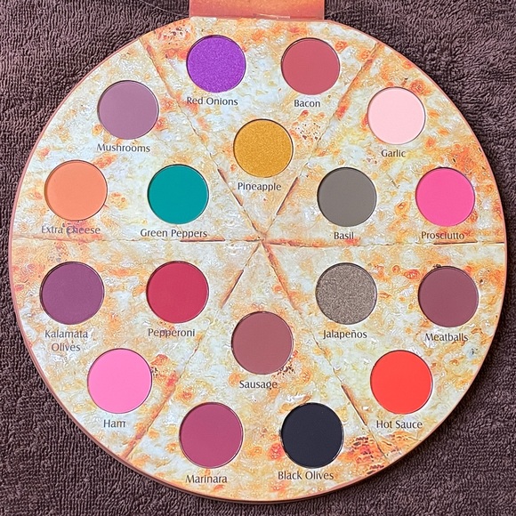 Glamlite Pizza Eyeshadow Palette - Picture 3 of 8